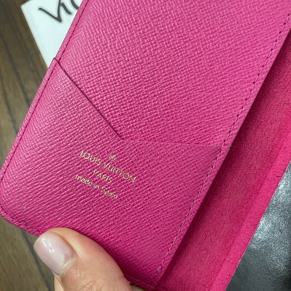 Louis Vuitton IPhone XS folio - Picture 5 of 6